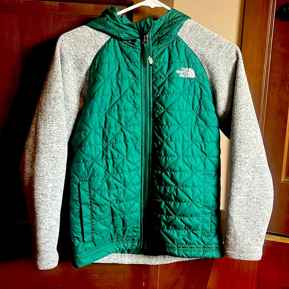 The North Face Boys Sz Medium 10/12 Green Gray Sweater Sleeve Quilted Jacket EUC